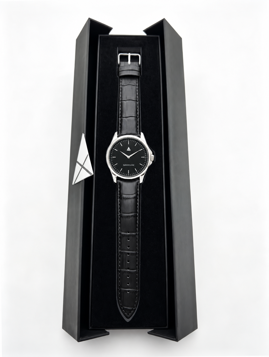 MEDIUM The Comeback 38 Leather Silver / Black – Presentation box