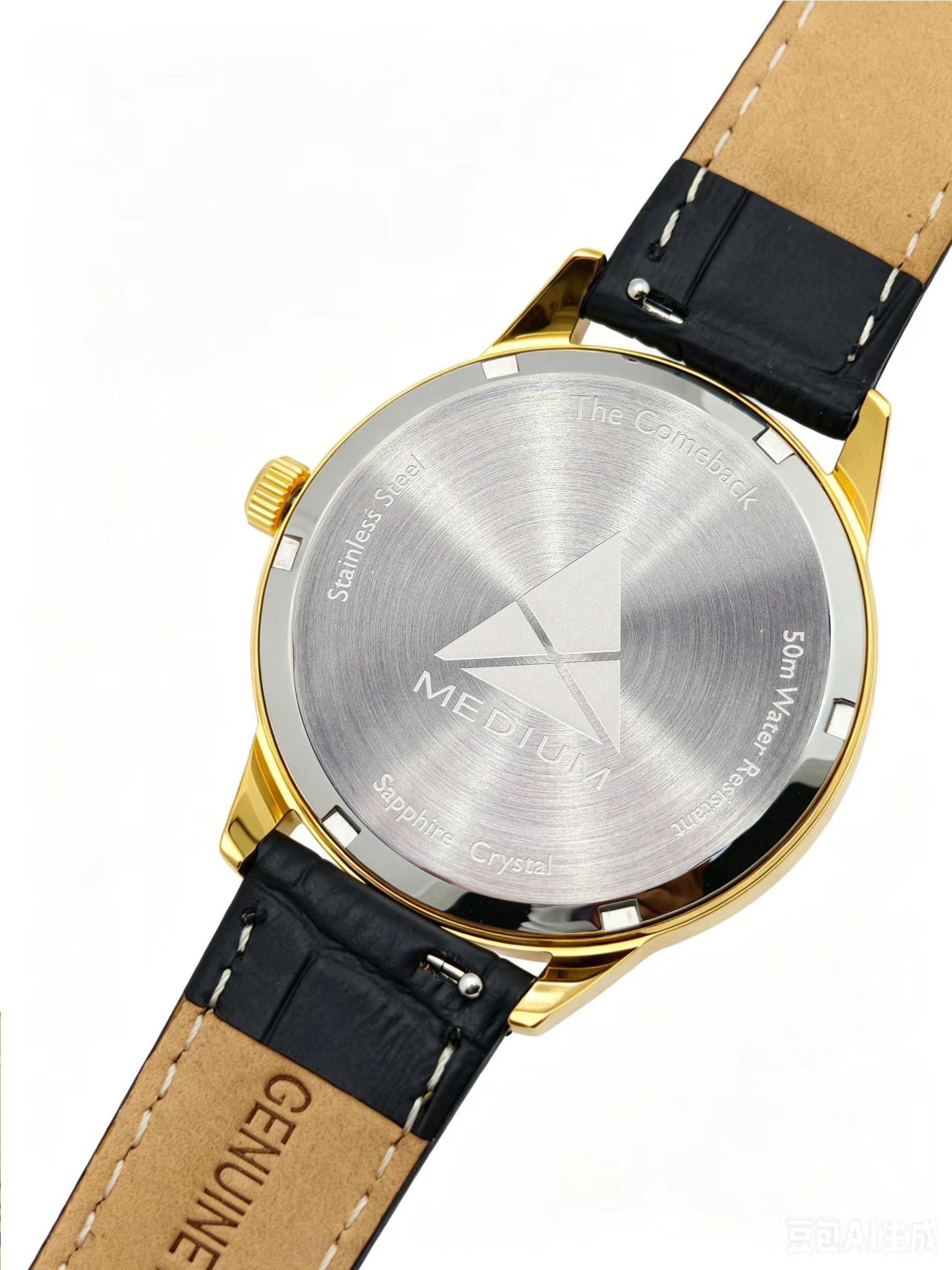 MEDIUM The Comeback 38 Leather Gold / Black – Caseback