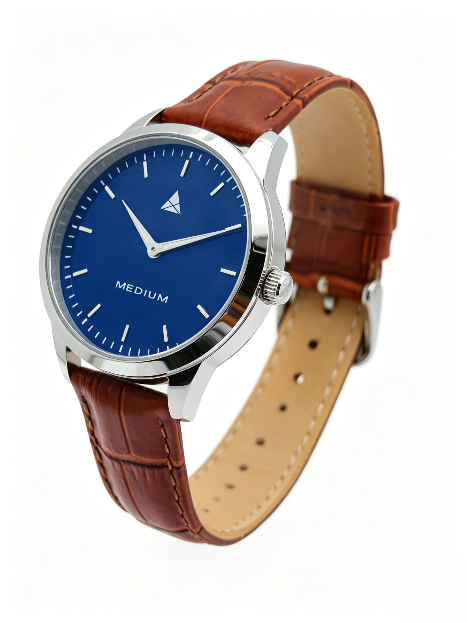MEDIUM The Comeback 38 Leather Silver / Blue – Angled